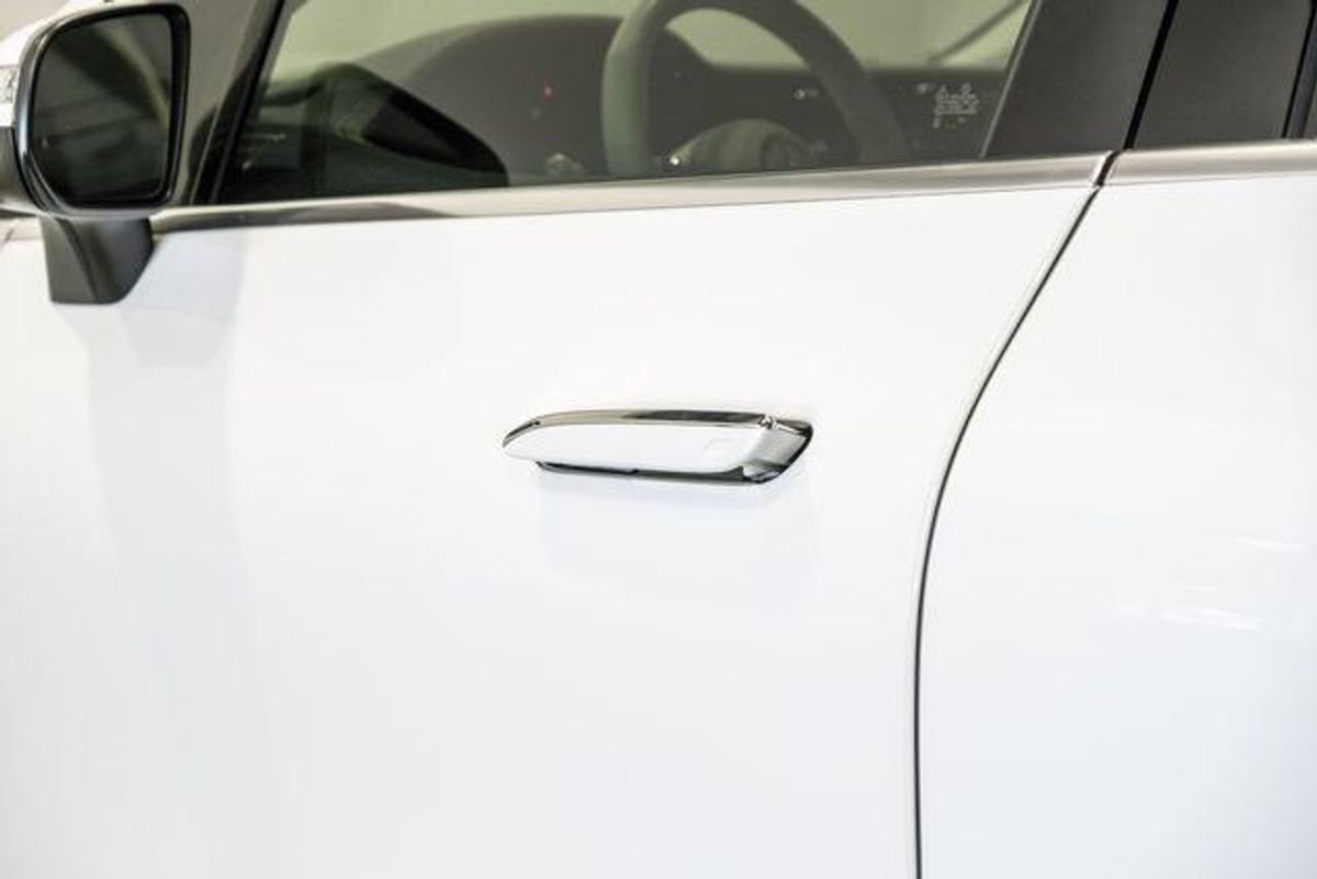 undefined. Enlarge image 43