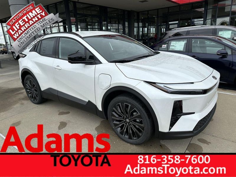 2026 Toyota C-HR in Lee's Summit, MO