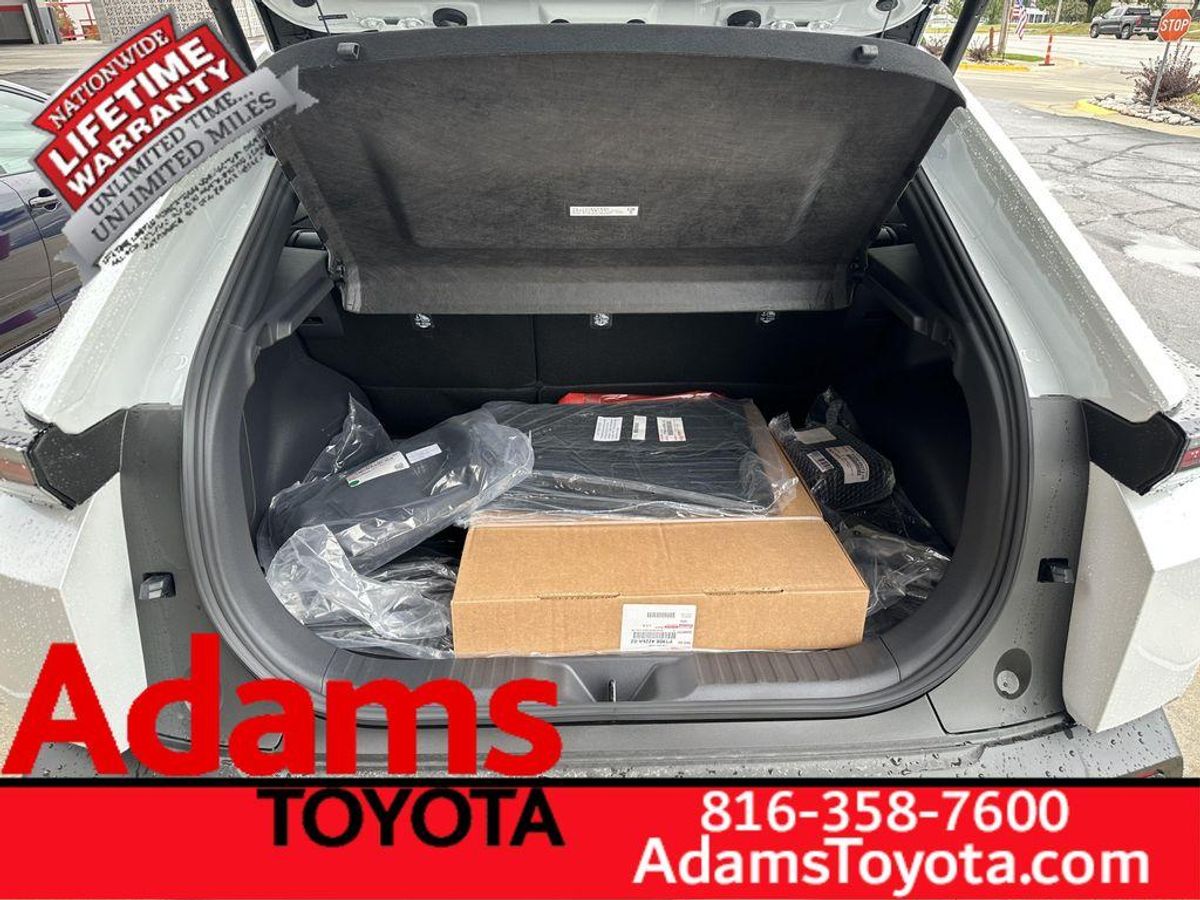 undefined. Enlarge image 7