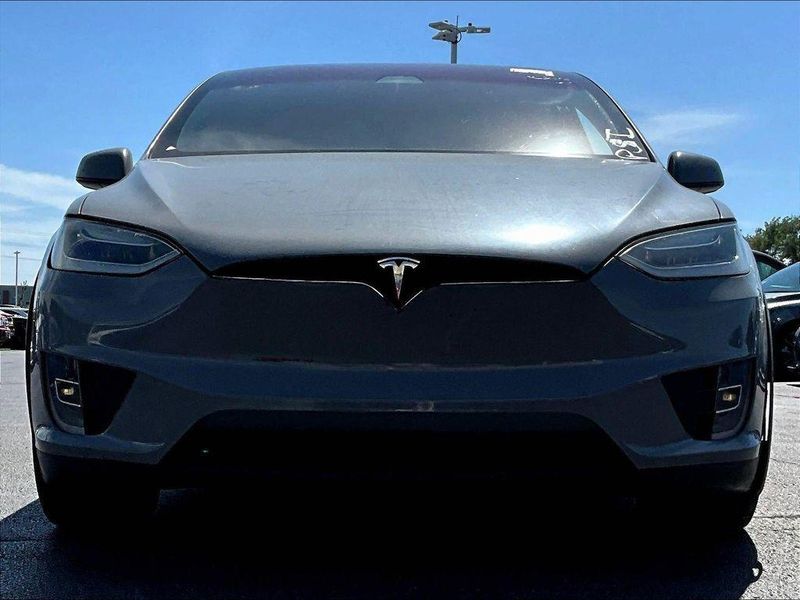 2018 Tesla Model X in Clarksville, IN