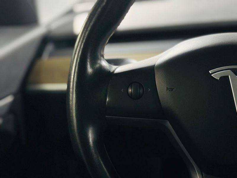 2018 Tesla Model 3 in Detroit, MI