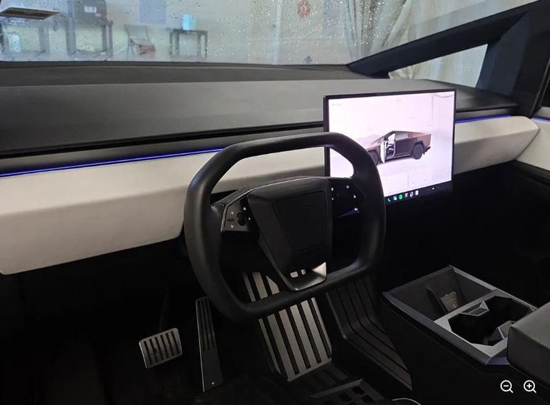 2024 Tesla Cybertruck in Kansas City, KS
