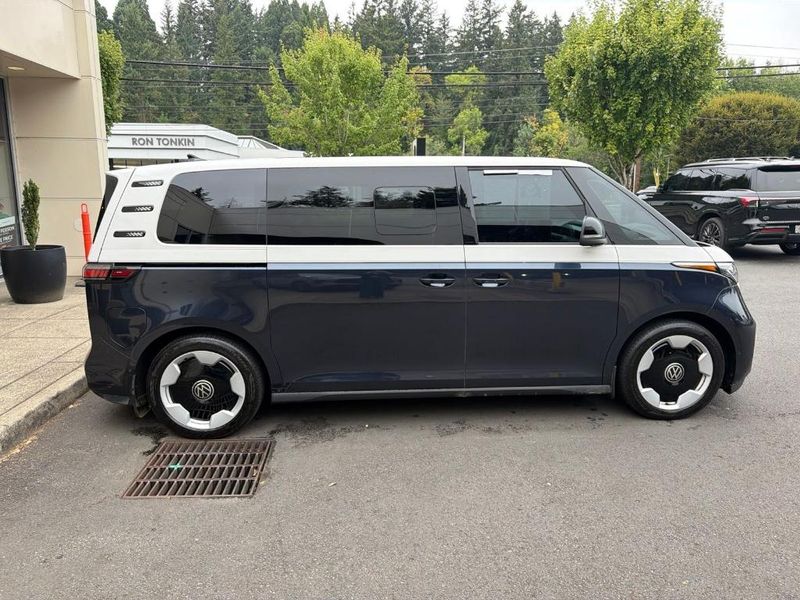 2025 Volkswagen ID. Buzz in Portland, OR