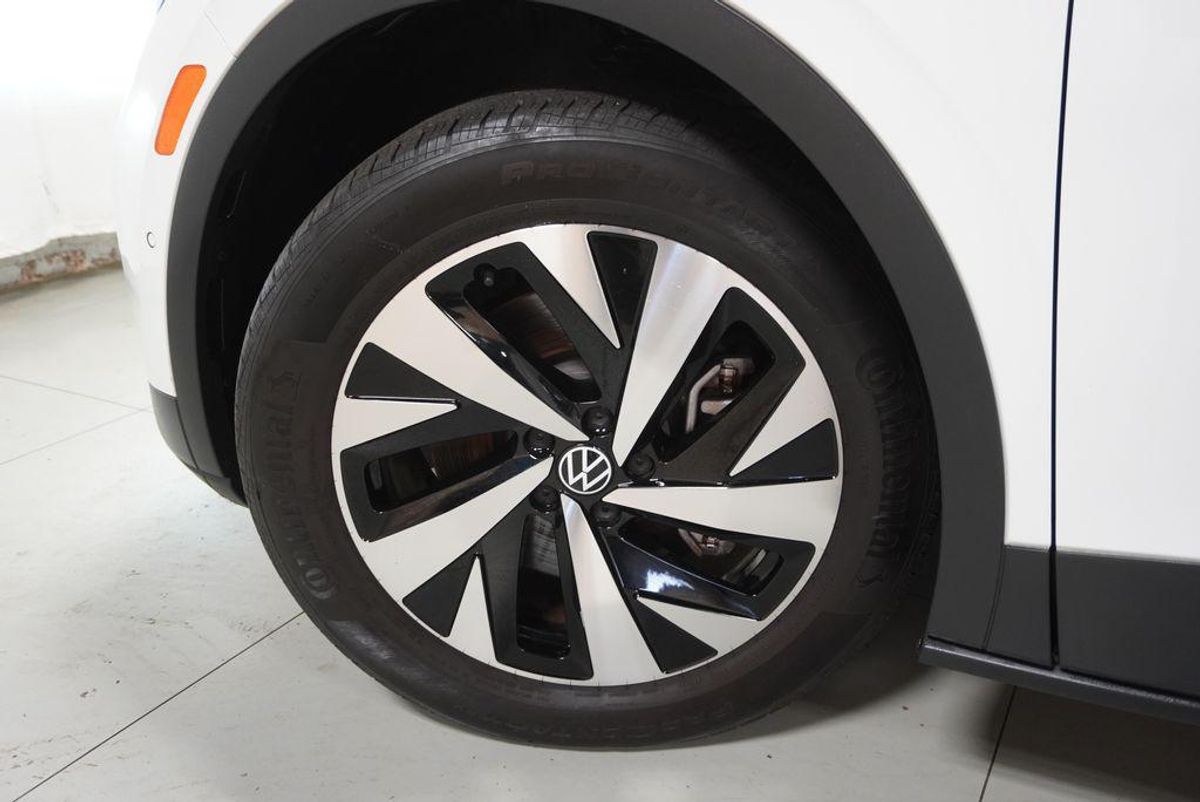 undefined. Enlarge image 41