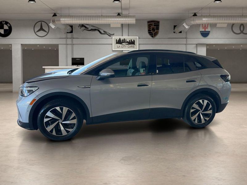 2023 Volkswagen ID.4 in Inglewood, CA