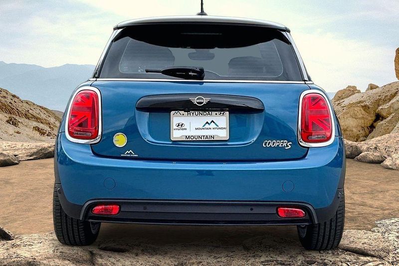 2024 MINI SE Hardtop in Denver, CO