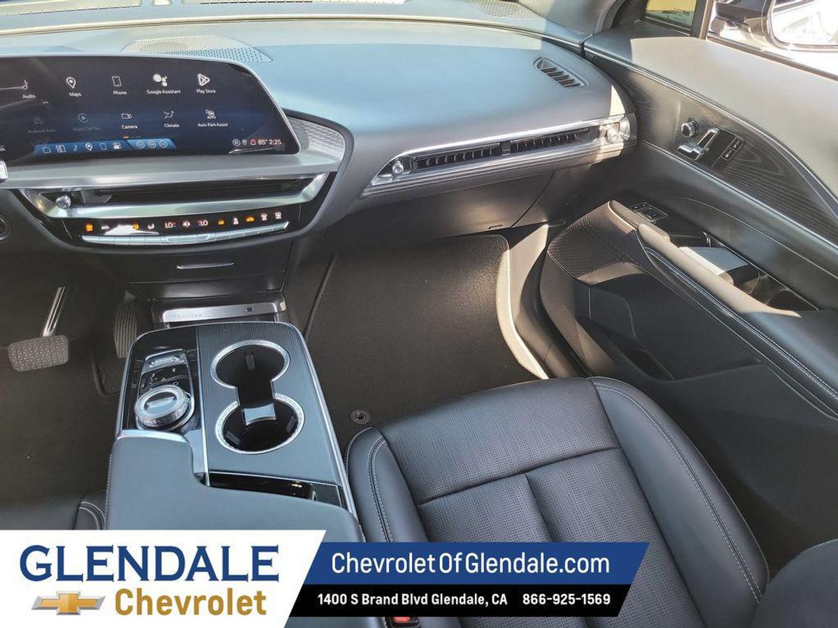 undefined. Enlarge image 16