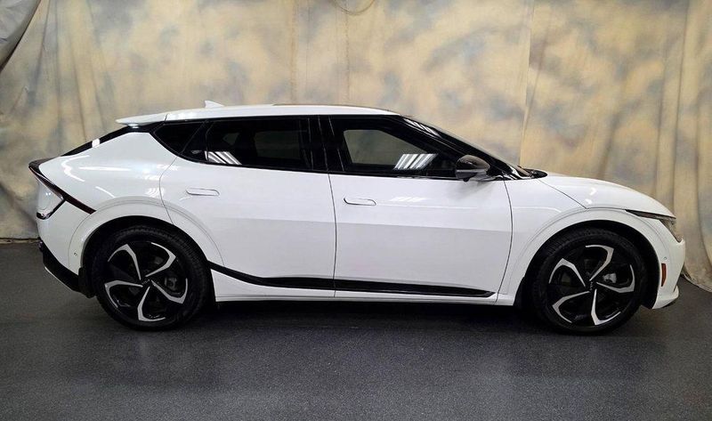 2022 Kia EV6 in Chicago, IL