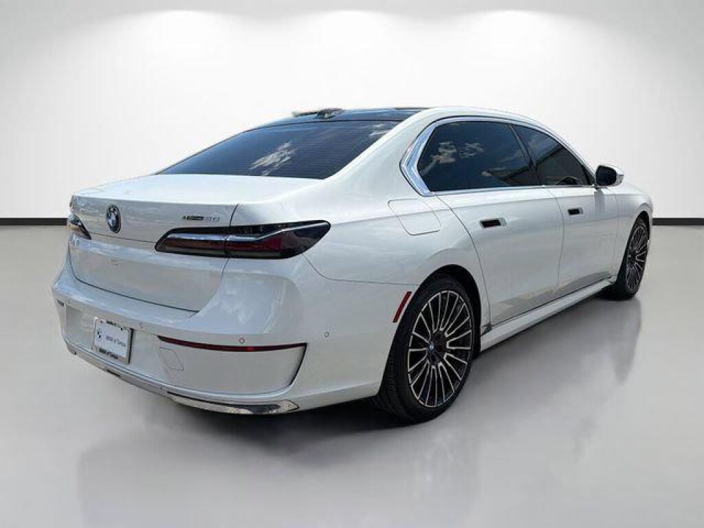 2025 BMW i7 in Tampa, FL