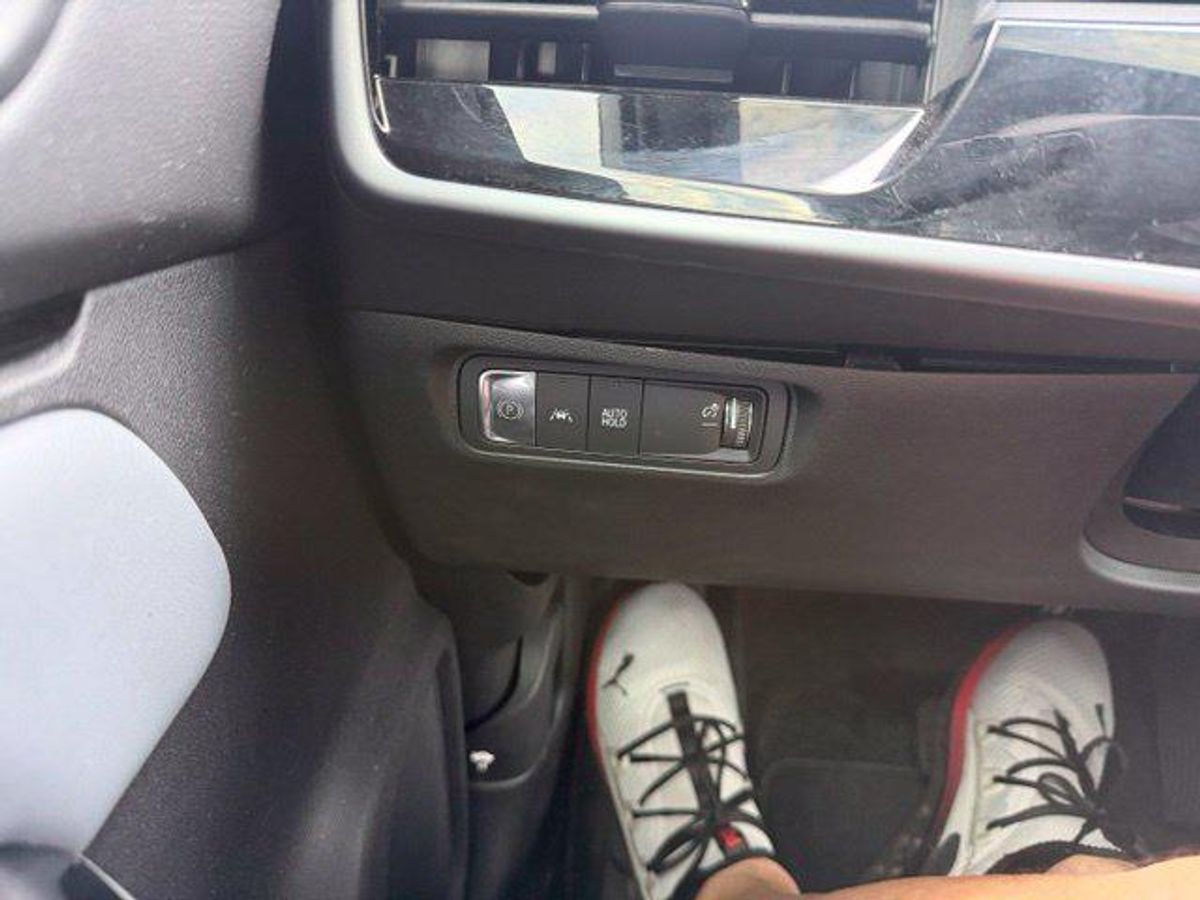 undefined. Enlarge image 20
