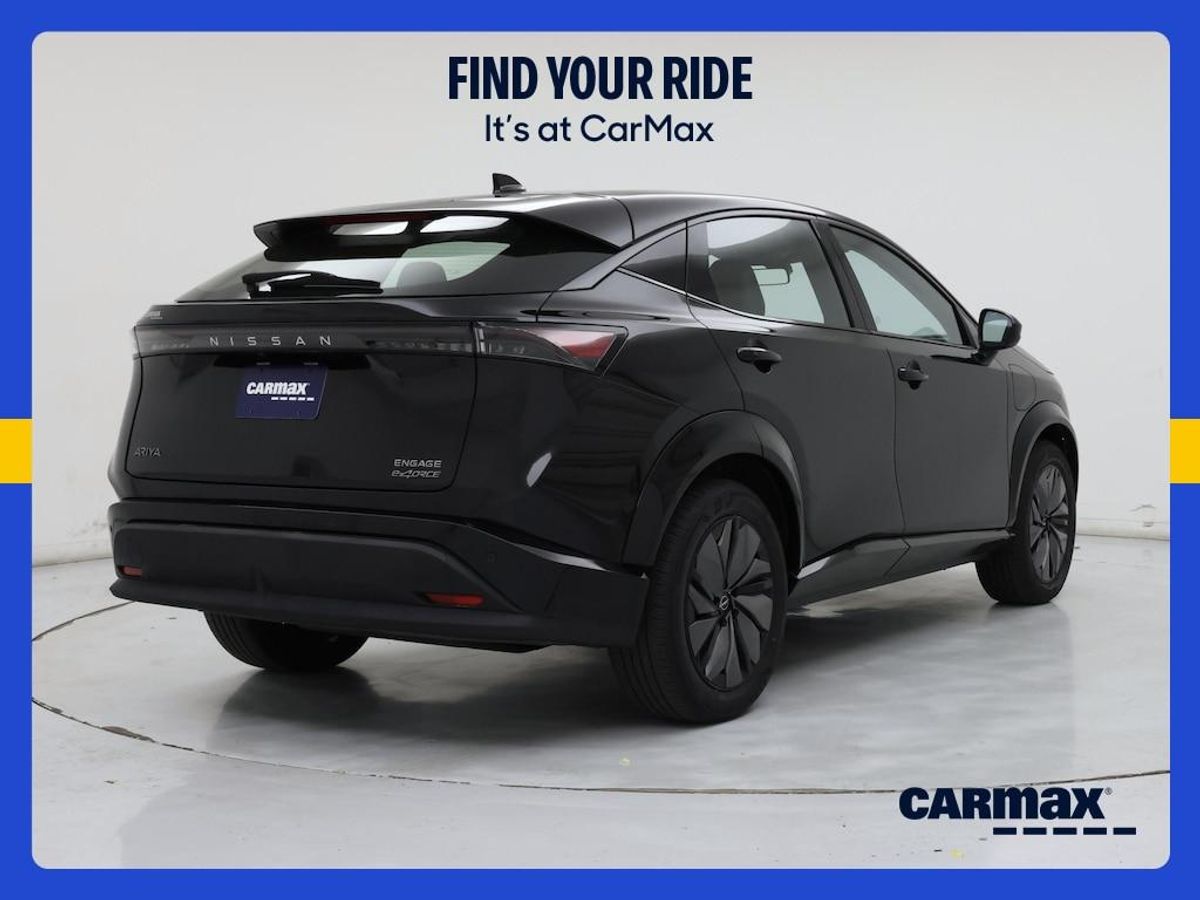 undefined. Enlarge image 9