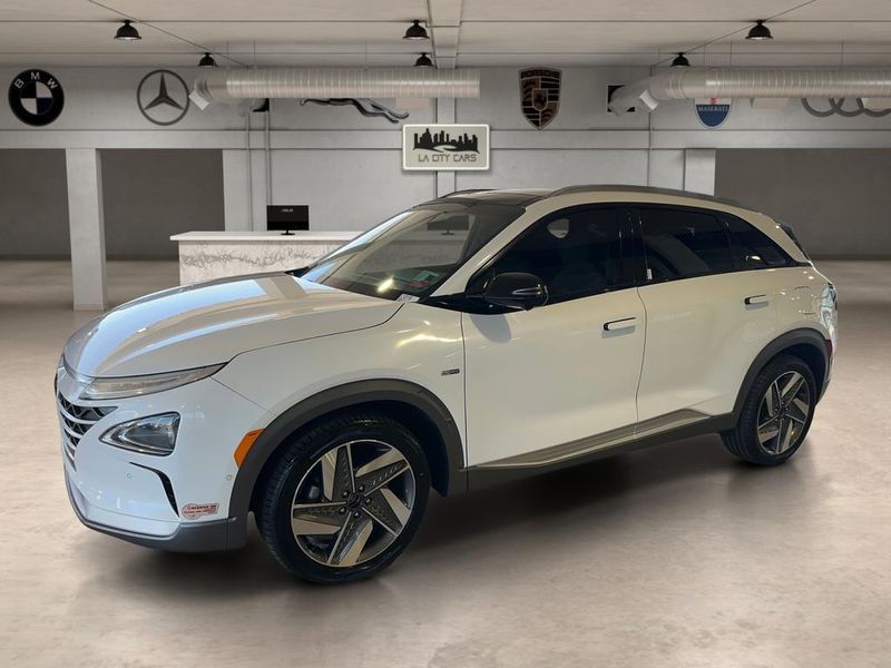 2020 Hyundai NEXO in Inglewood, CA