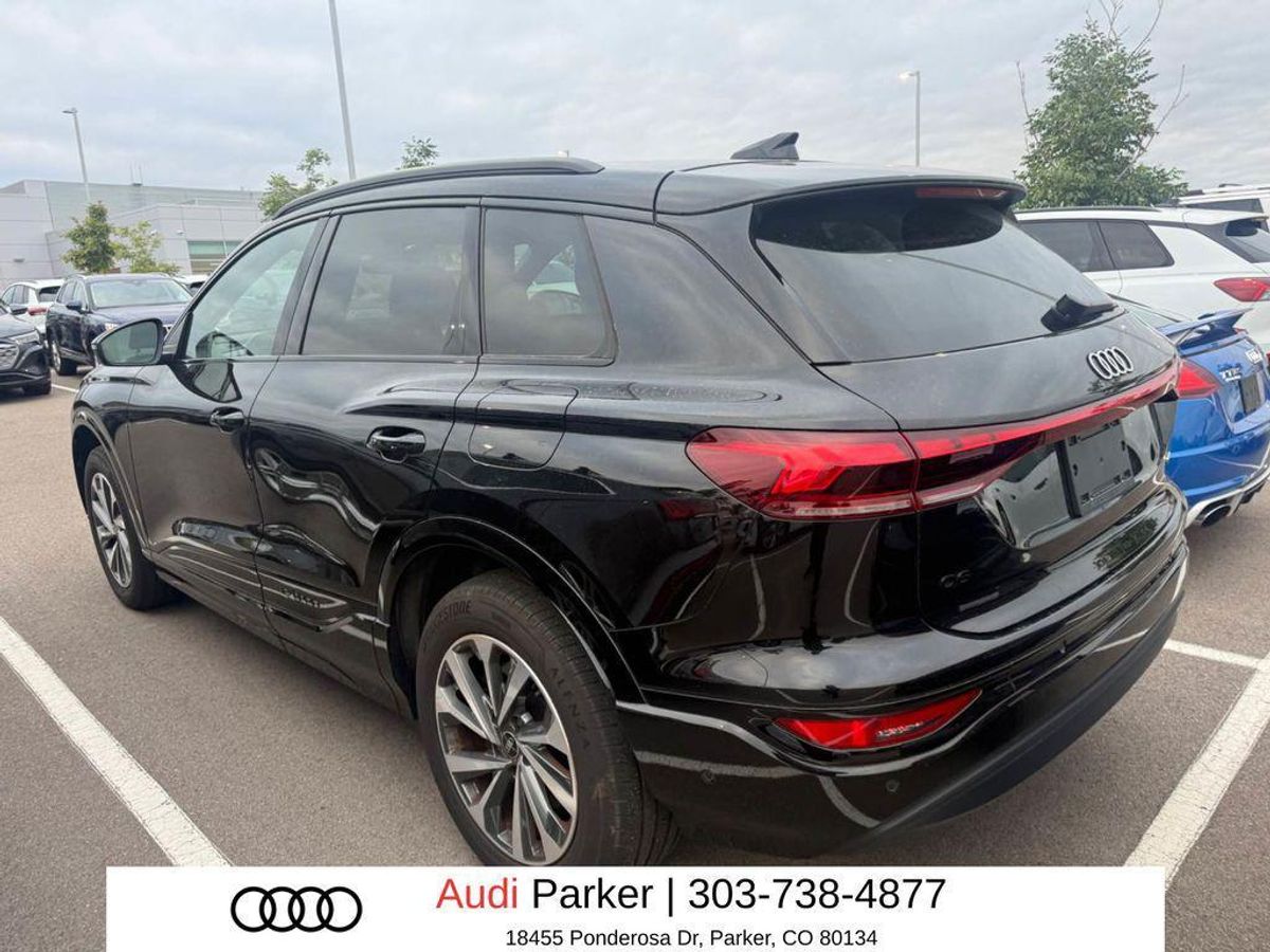 undefined. Enlarge image 3