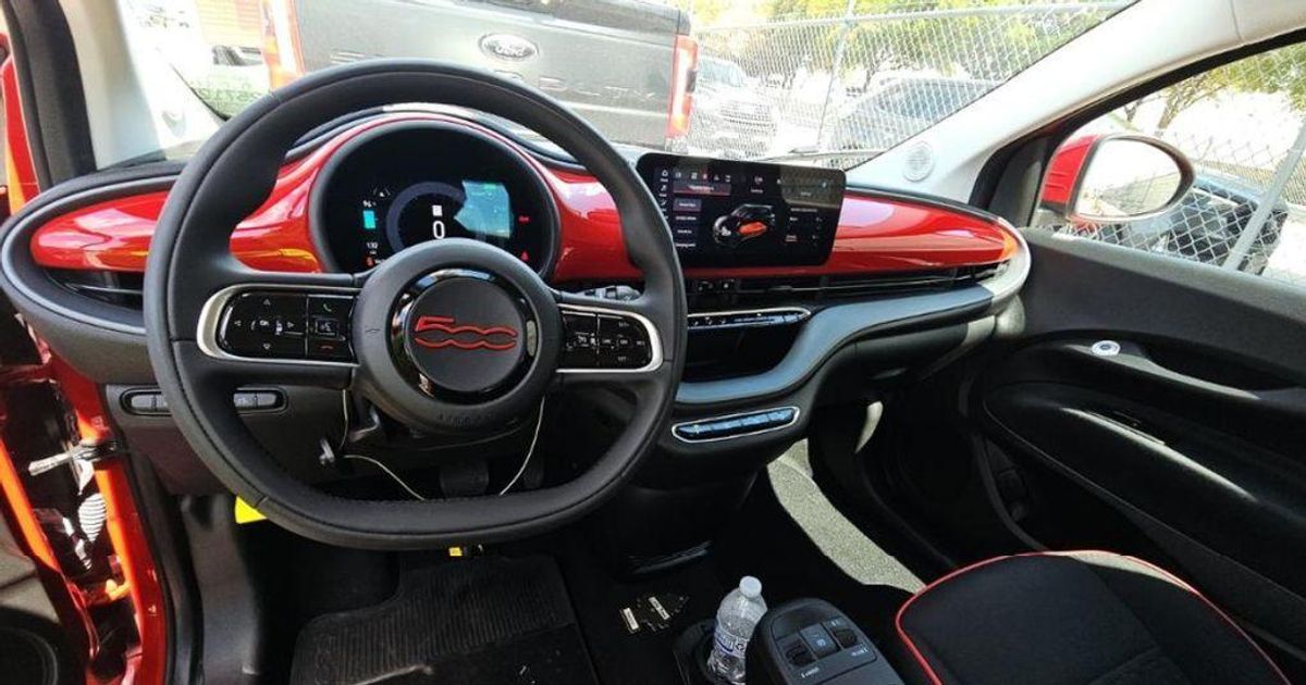 undefined. Enlarge image 4