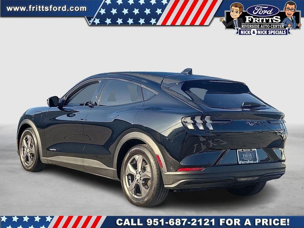undefined. Enlarge image 3