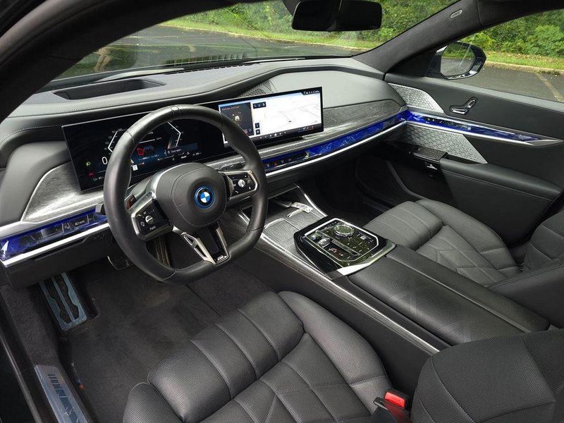 2023 BMW i7 in Silver Spring, MD