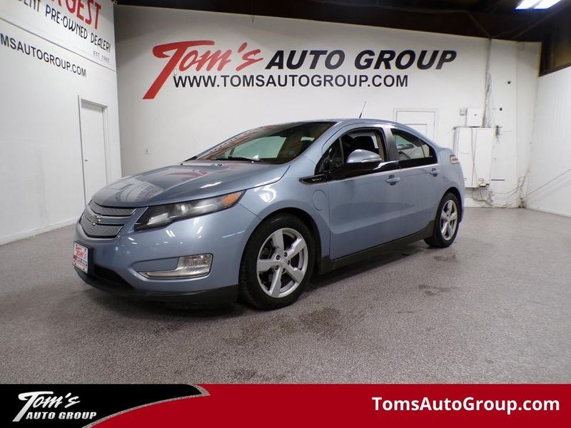2013 Chevrolet Volt in Urbandale, IA