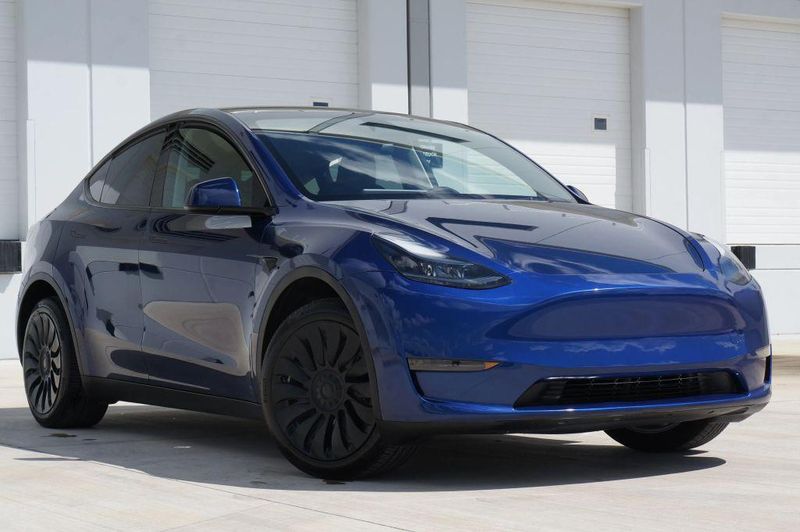 2023 Tesla Model Y in Opa-locka, FL