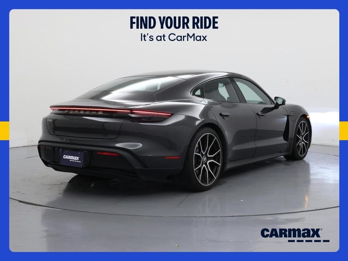 undefined. Enlarge image 9