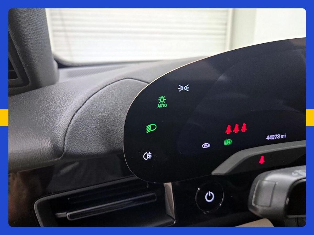 undefined. Enlarge image 16