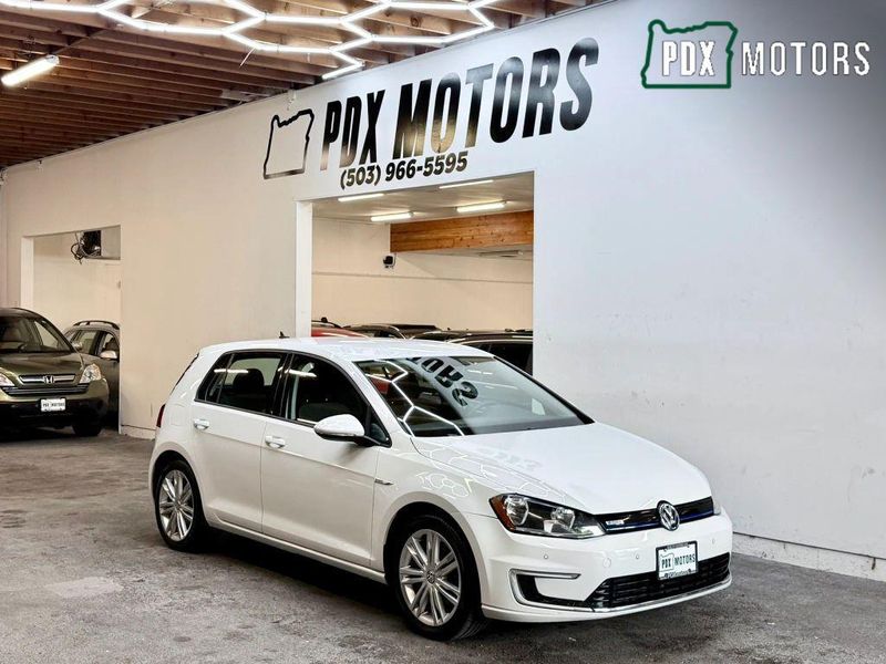 2015 Volkswagen e-Golf in Portland, OR