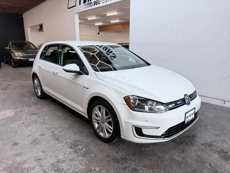 2015 Volkswagen e-Golf in Portland, OR