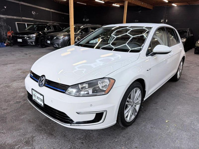 2015 Volkswagen e-Golf in Portland, OR
