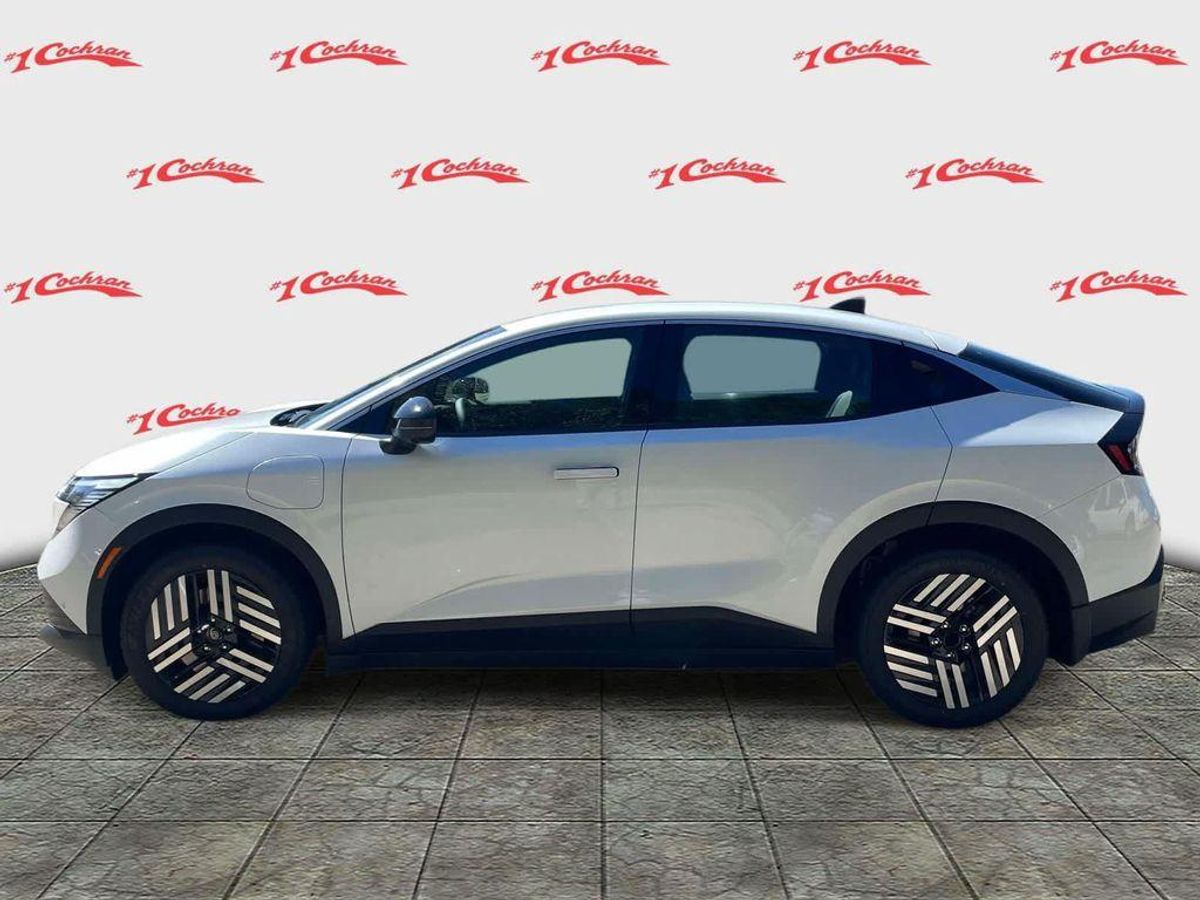 undefined. Enlarge image 10
