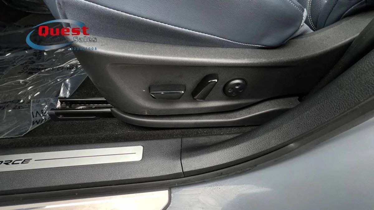 undefined. Enlarge image 40