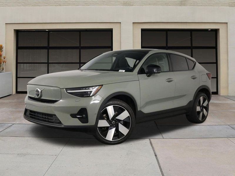 2023 Volvo C40 Recharge Pure Electric in Pasadena, CA