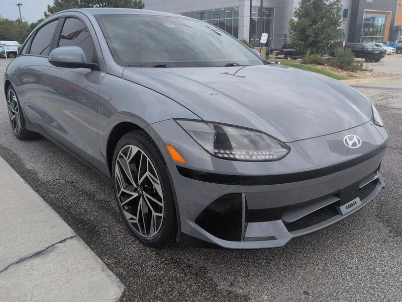 2023 Hyundai IONIQ 6 in Merriam, KS