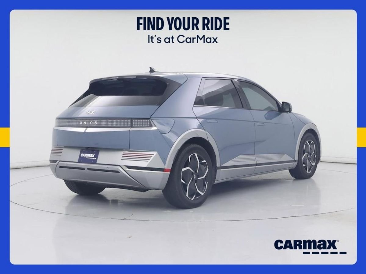 undefined. Enlarge image 9