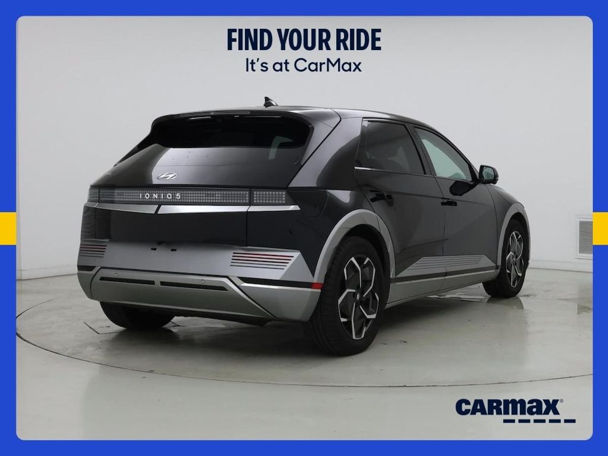 undefined. Enlarge image 9