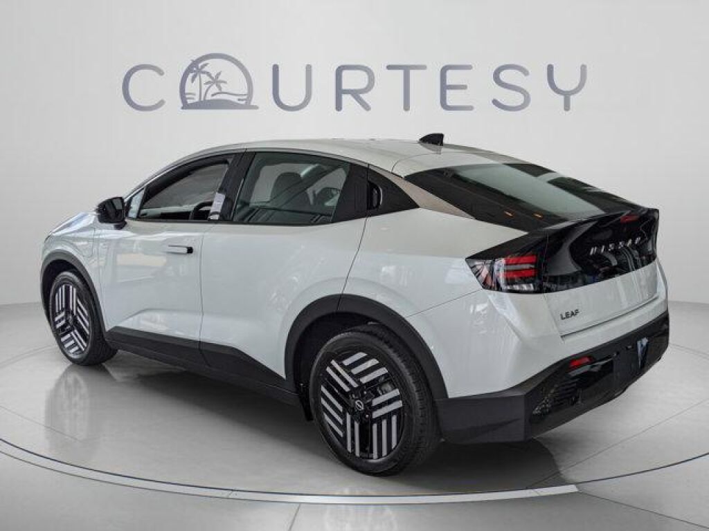 2026 Nissan Leaf