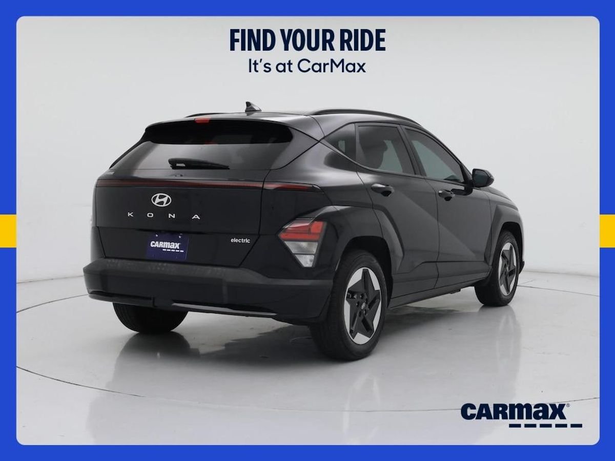 undefined. Enlarge image 9