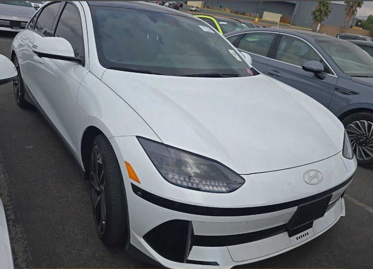 undefined. Enlarge image 2