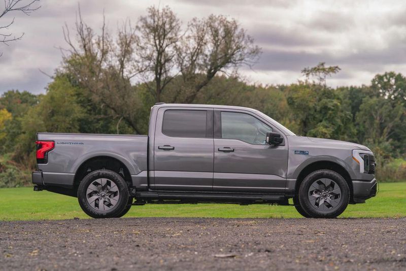 2024 Ford F-150 Lightning in Moonachie, NJ