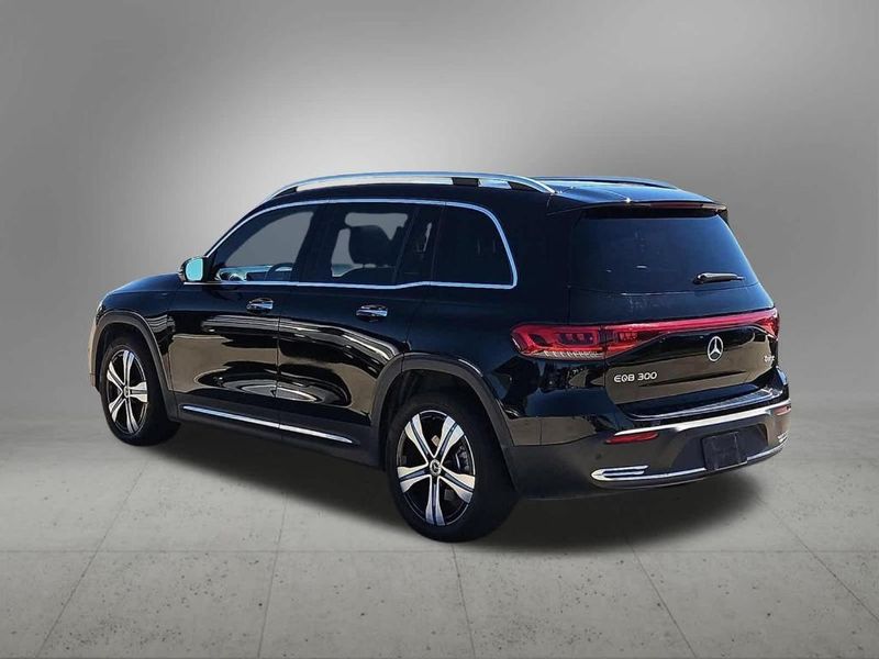 2022 Mercedes-Benz EQB 300 in Frisco, TX