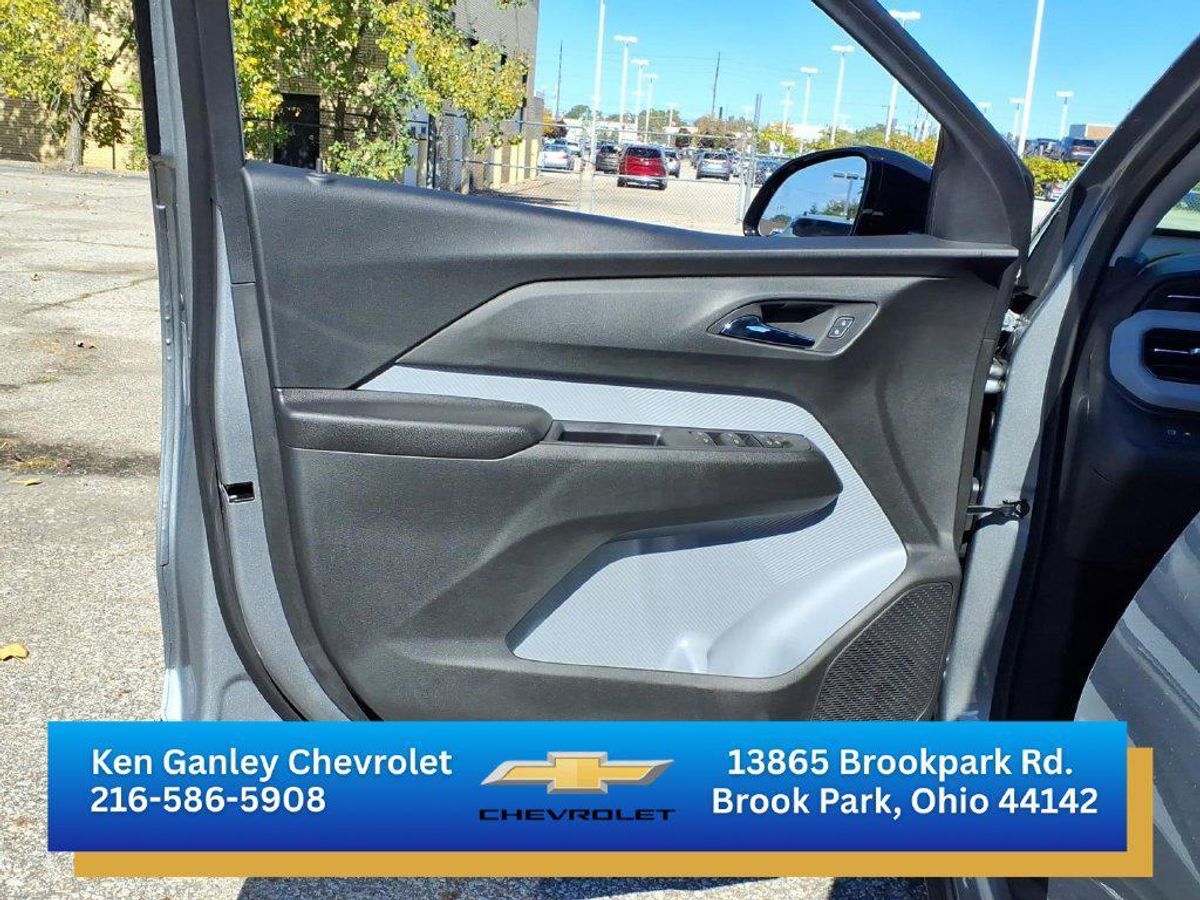 undefined. Enlarge image 6