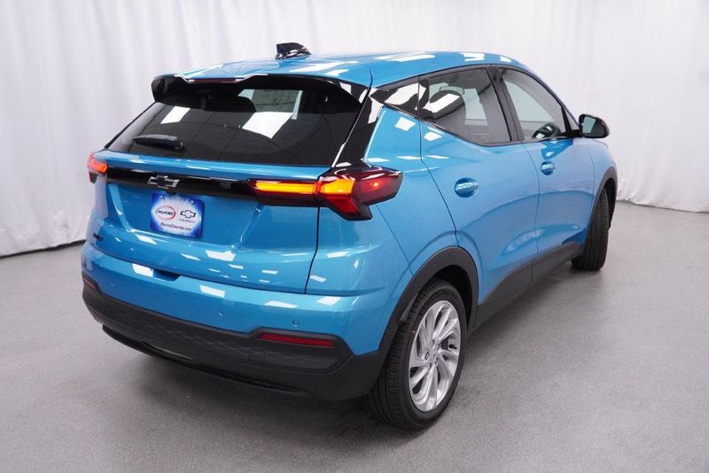 2027 Chevrolet Bolt in Chicago, IL
