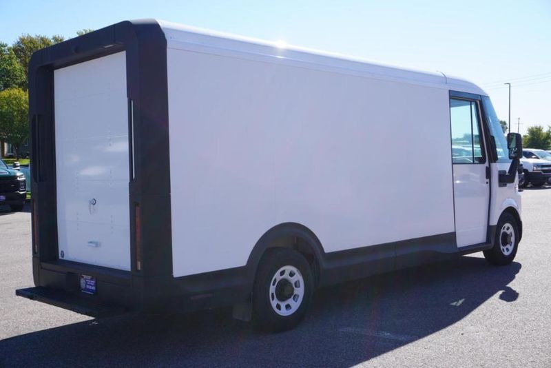 2025 Chevrolet BrightDrop 600 in Waseca, MN