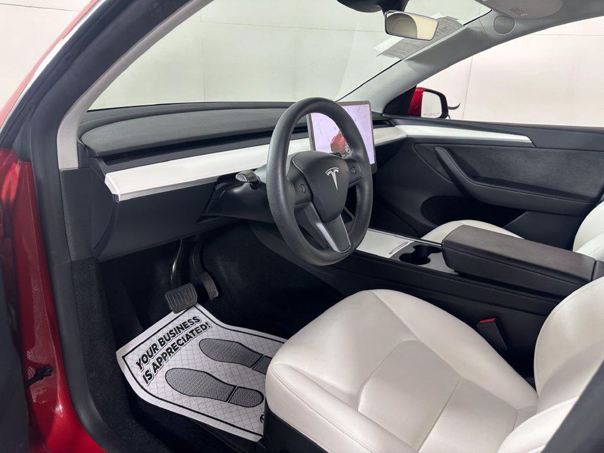 undefined. Enlarge image 18