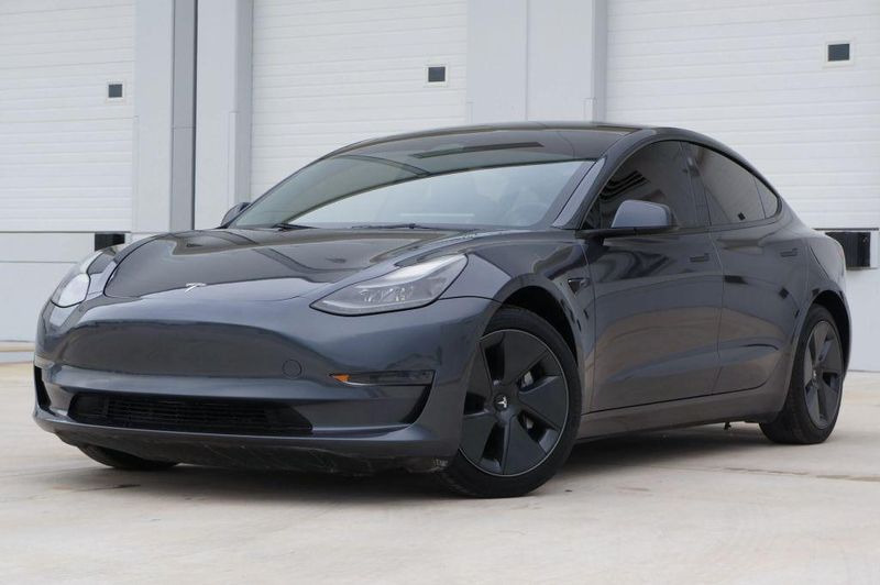 2023 Tesla Model 3 in Opa-locka, FL