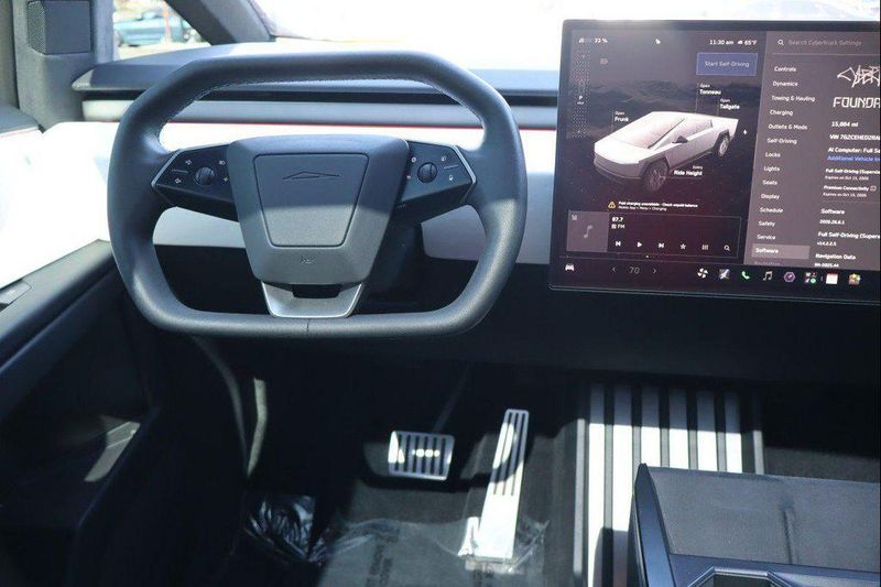 2024 Tesla Cybertruck in East Windsor, CT