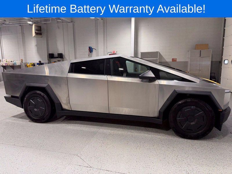 2025 Tesla Cybertruck in Waterloo, IA