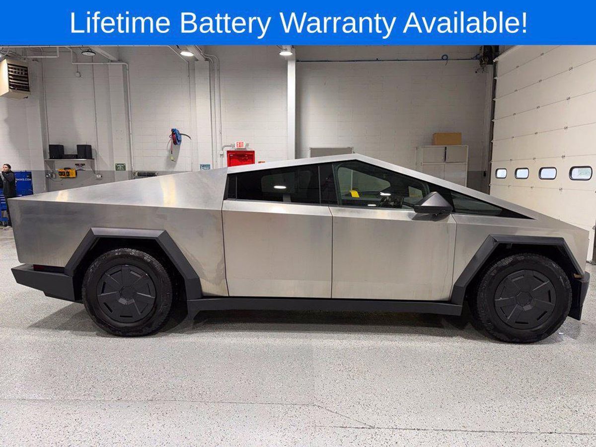 undefined. Enlarge image 3