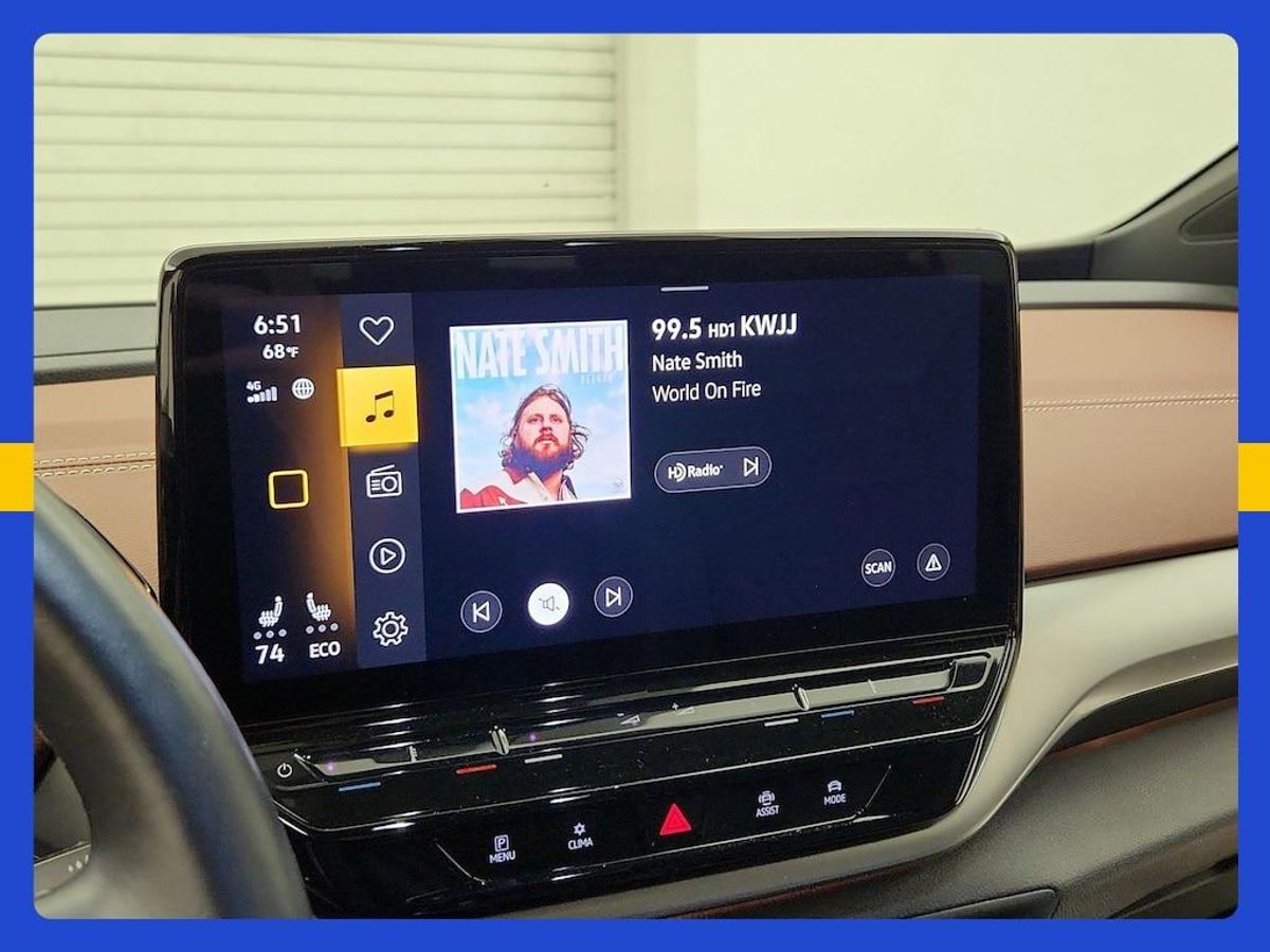 undefined. Enlarge image 20