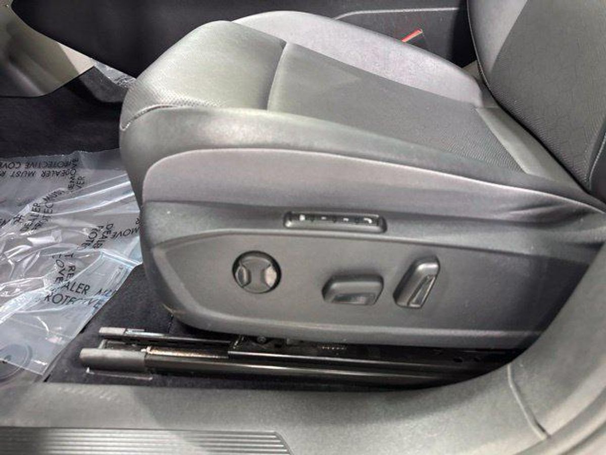 undefined. Enlarge image 6