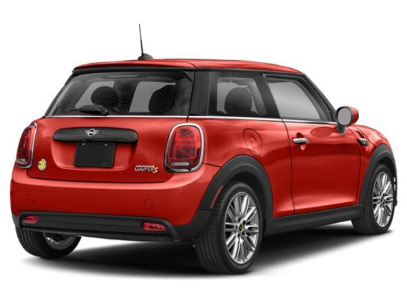2024 MINI Hardtop in Alexandria, VA
