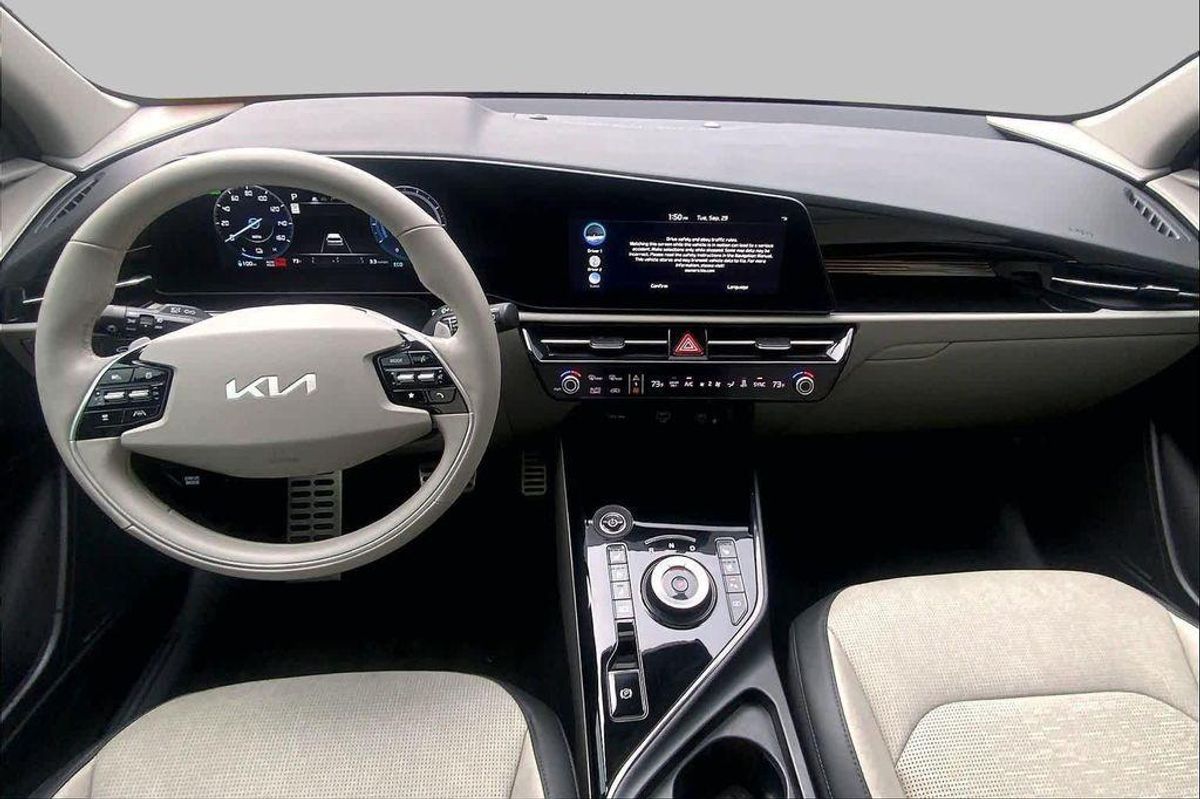 undefined. Enlarge image 14